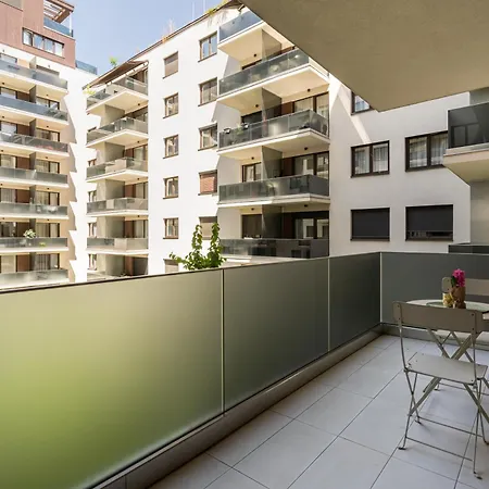 Lejlighed Garage-200m To Subway-prestige 08-2