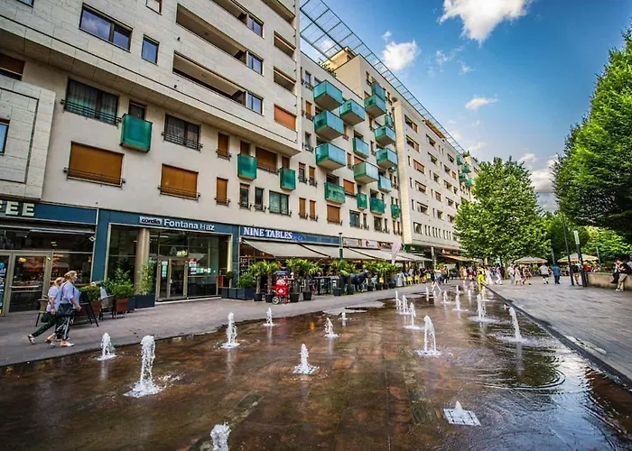 Garage-200m To Subway-prestige 08-2 Apartment Budapest